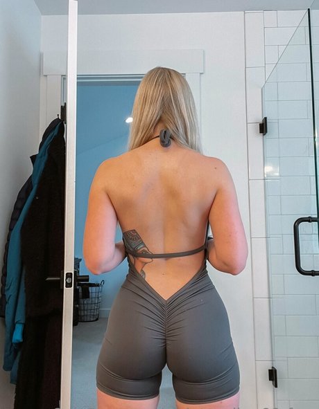 Violet walker66 star du porno sexy galeries