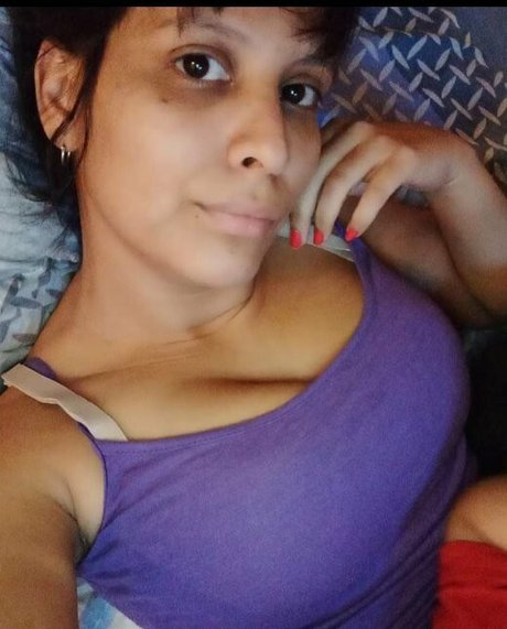 ladama22 étoile nue photo