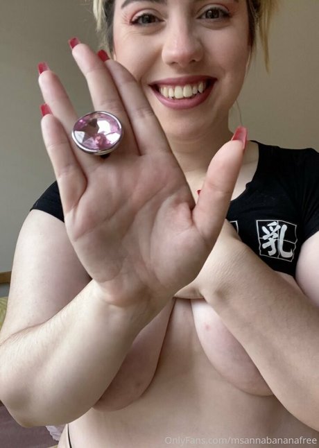 msannabananafree modèle sympa img