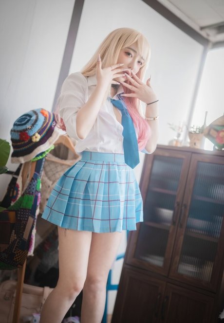 Son Ye Eun art star du porno photo