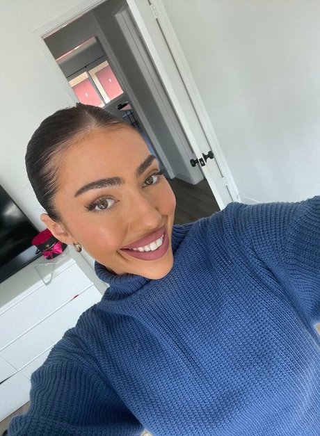 itsgigibabyyy haut modèle archive