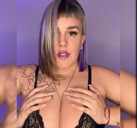 dadabitch modèle gratuit galerie