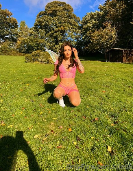 Elle66 star du porno en haute qualité image