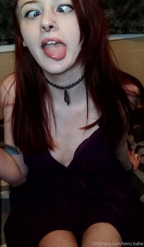 benz babe xxx étoile image