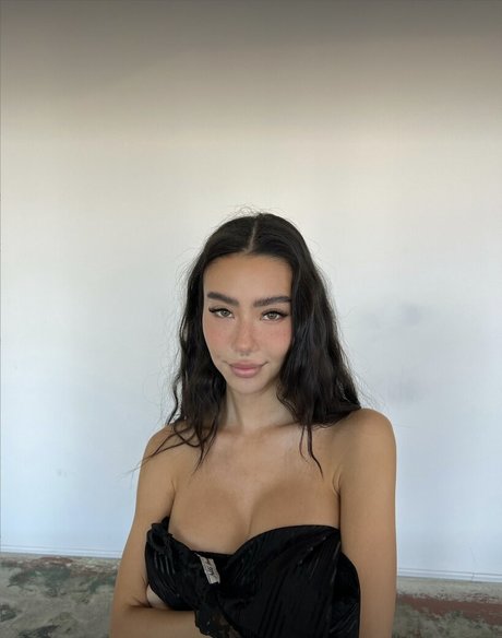 sabinamura beau modèle img