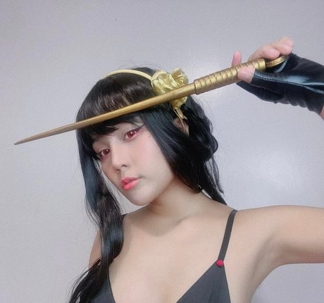 Mika Daime star du porno sexy des photos