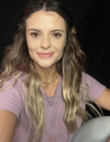 casual lies xxx étoile image