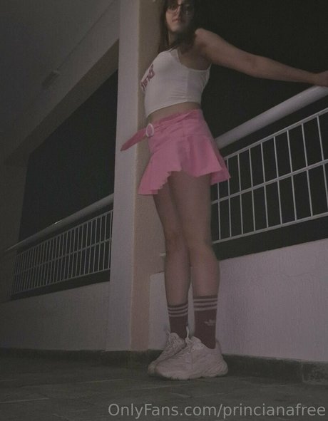 pom-pom girl nue onlyfans xxx gratuit archive