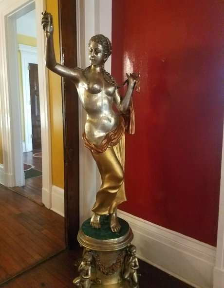 katcalico actrice érotique des photos