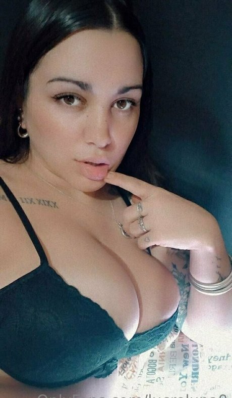 lucreluna0 modèle de haute qualité archive