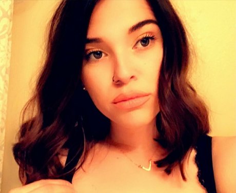 non seulementfans chaud belle galeries