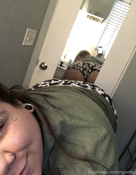 bingexbby étoile chaude img