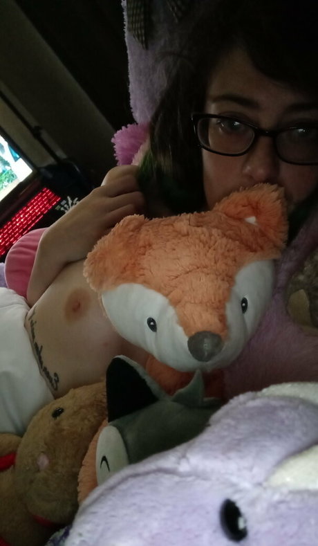 visceralvixen69 nus star du porno image