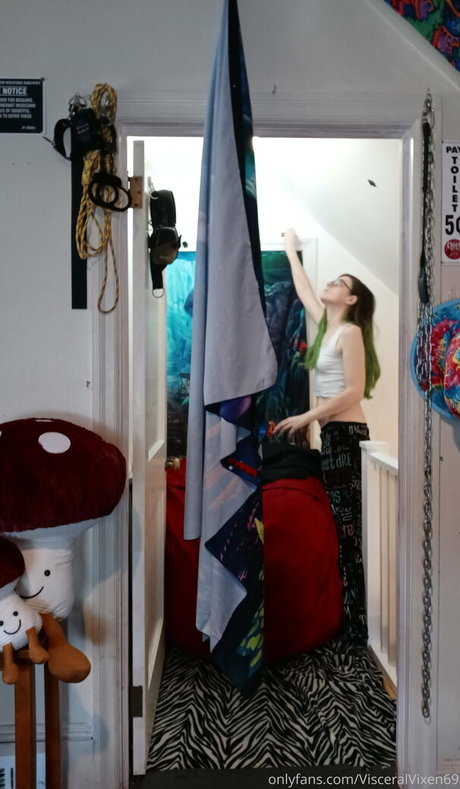 visceralvixen69 étoile exclusive des photos