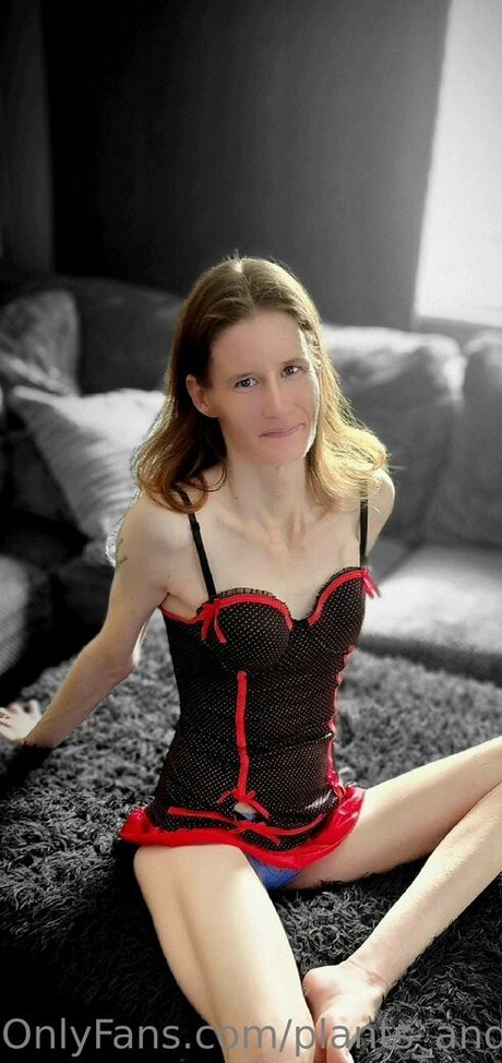 plants and piercings actrice pornographique photos