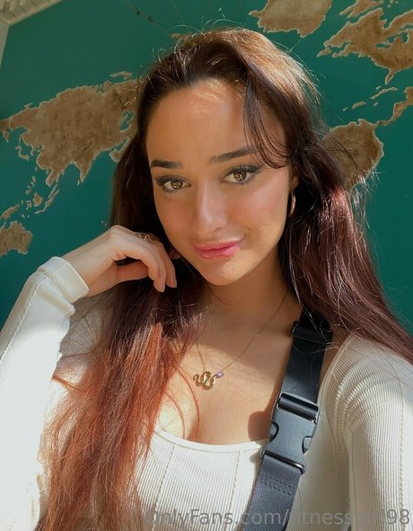 fitnessgirl98 actrice porno image