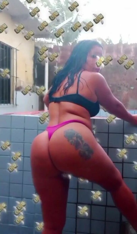Maluquinha Dinha modèle de sexe photos
