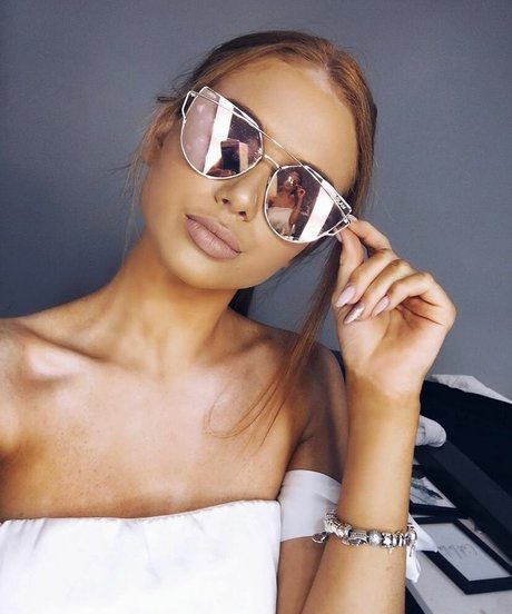 Alyssa Randall art de star du porno galerie