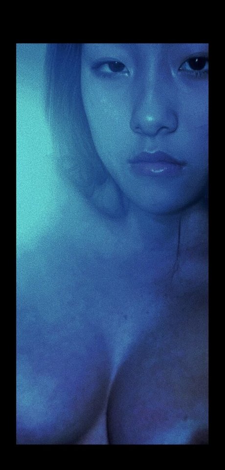 gracedpuu actrice érotique des photos