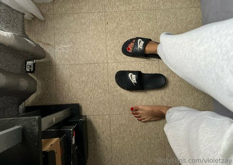 violetzay star pornographique image