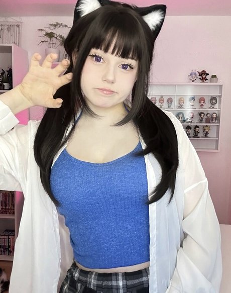 Upminaa star érotique archive