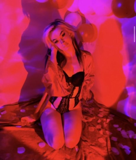 Succupus star du porno adulte collection