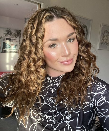 Bobbi Hadgraft étoile adulte galerie