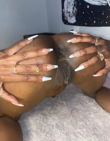 yanasmg modèle meilleur des photos