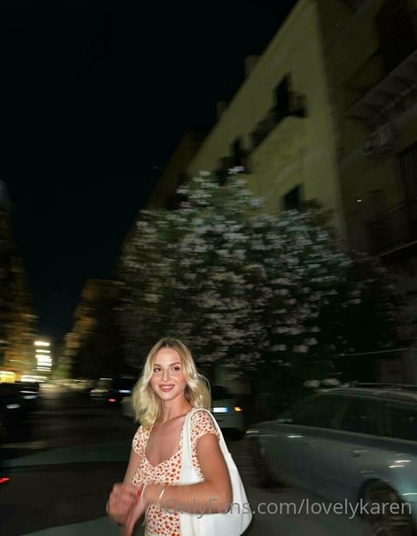 karen tang beau modèle galeries