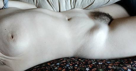 kneebes actrice porno img