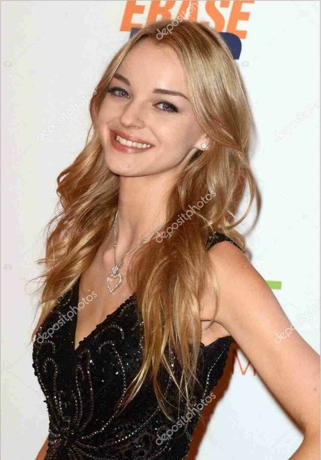 Olivia Rose Keegan actrice érotique img