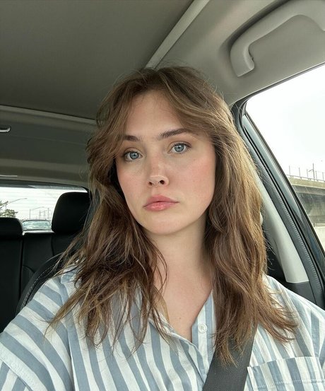 Eva Kay Serres star du porno gratuit des photos