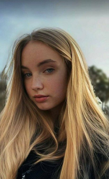 ébène courbée onlyfans porno exclusif collection