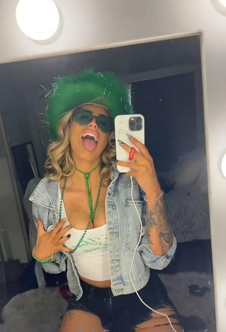 lilyhasfun star du porno en haute qualité galerie