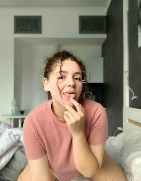 ado asiatique solo onlyfans sexe parfait images