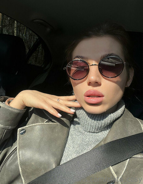 divine laura modèle de sexe image