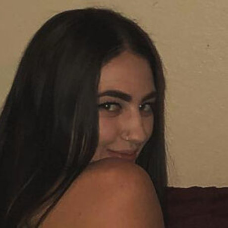 TitsNkush star du porno chaude galerie