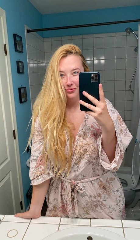 ronebooty modèle exclusif image