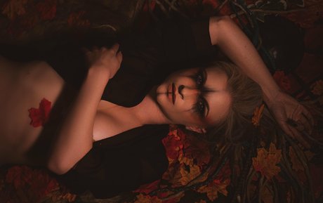 Ruby True modèle chaud des photos