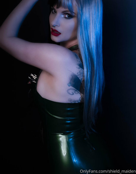 femboy à grosse bite onlyfans hd parfait des photos