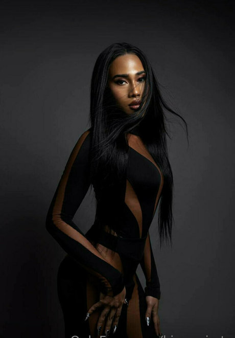 kira asia ts sexe star du porno collection