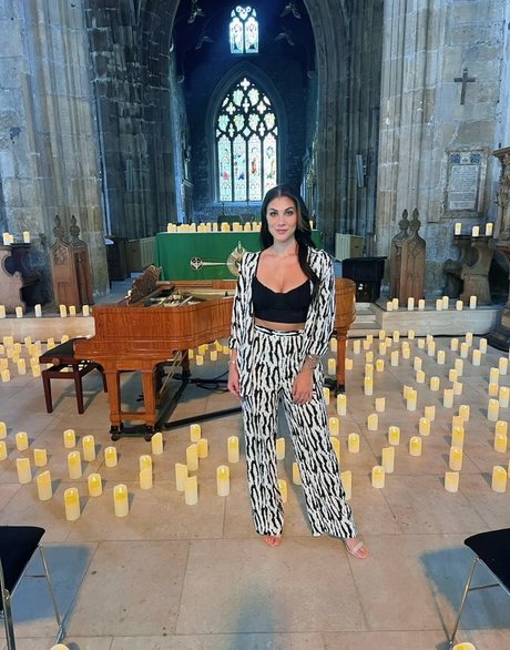 Miss sofia x sexe star galeries