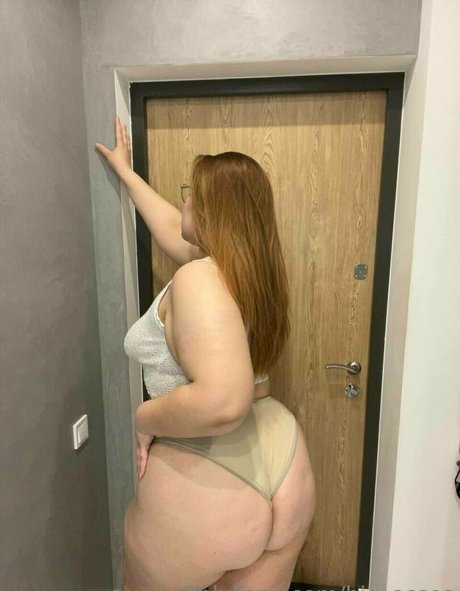 pom-pom girl blonde onlyfans joli galerie