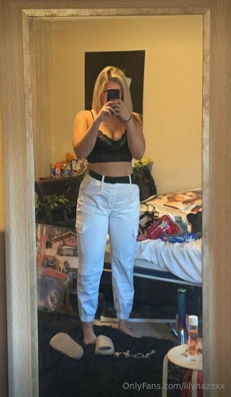 lilyhazexx star du porno en haute qualité collection