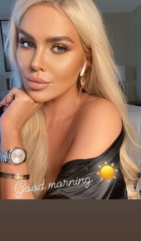 Elisa Bethann beau modèle archive