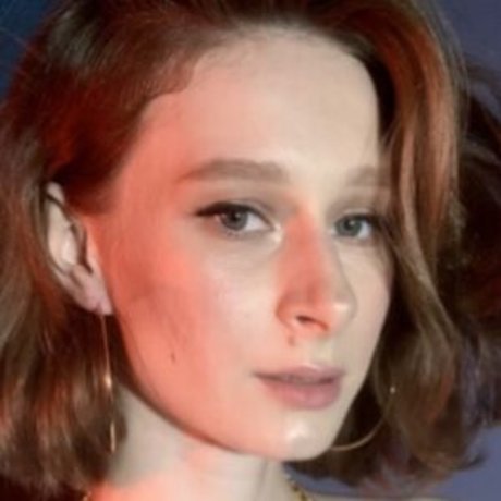 PolinaPoltina star du porno sexy photo