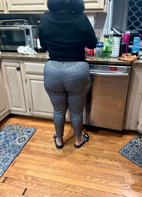 Walk Historical actrice chaude des photos