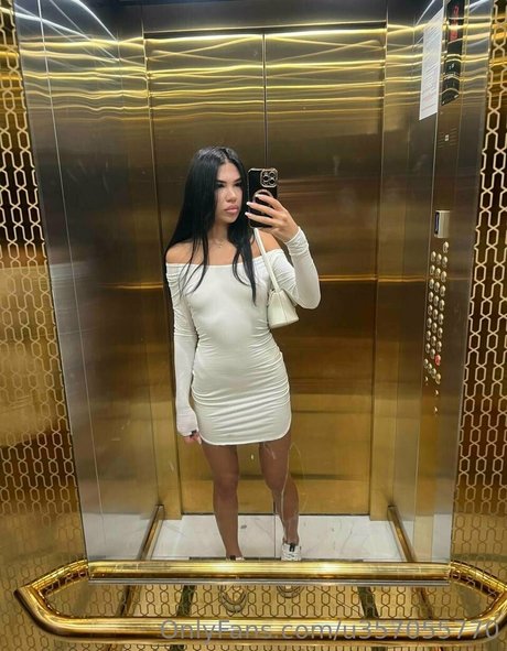 jessie g1 modèle exclusif photos