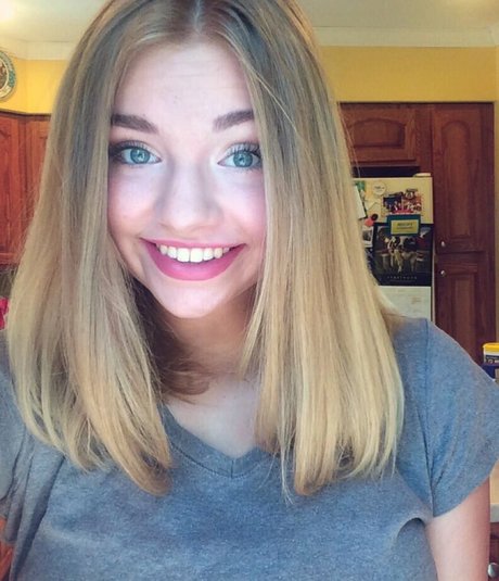 Ruth Choate modèle joli photo