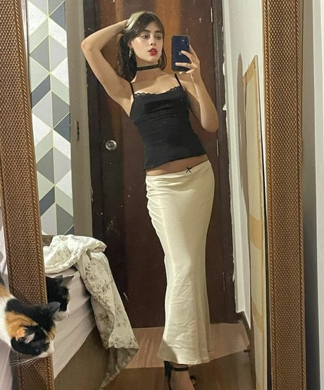 Isabella Angelina actrice exclusive image